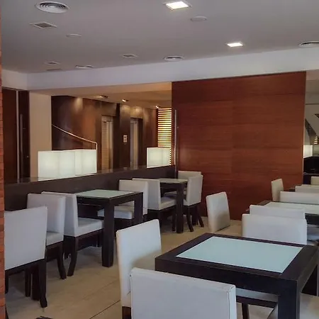 Cesar Augustus Hotel 3*