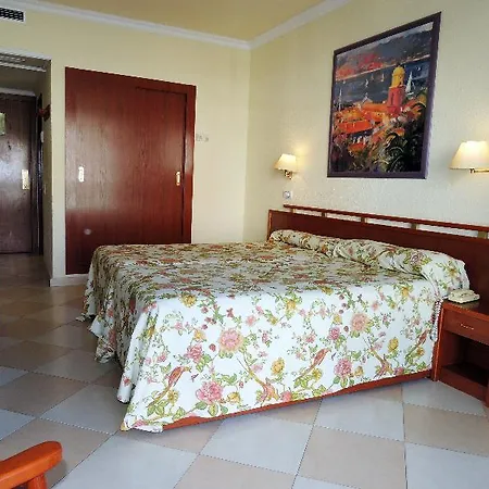 Hotel Cesar Augustus 3*