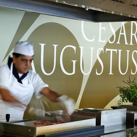 מלון Cesar Augustus