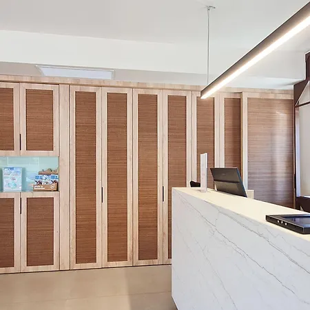 Cesar Augustus 3* Cambrils