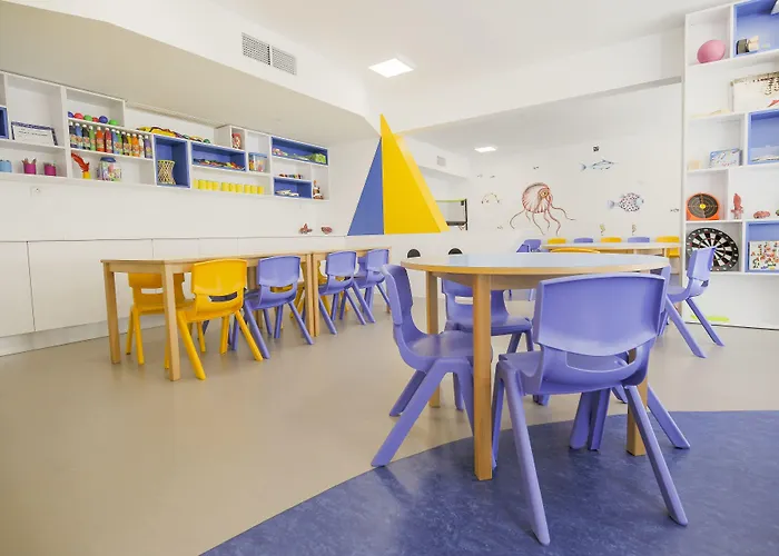 Cesar Augustus Камбрильс