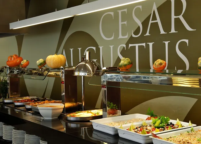 Отель Cesar Augustus 3*