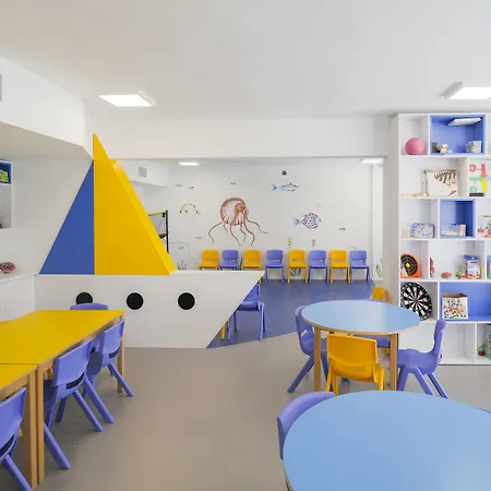 Hotel Cesar Augustus 3*
