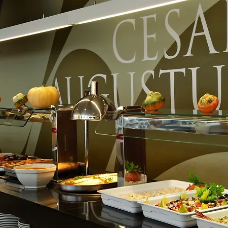 Hotel Cesar Augustus 3*